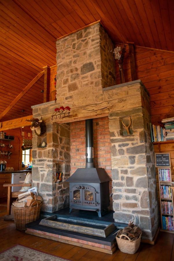 George Cabin - Log Cabin In Wales With Hot Tub Newtown  Exteriör bild